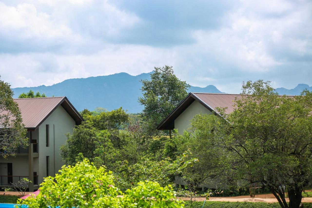 Tropical Life Resort And Spa Dambulla Extérieur photo